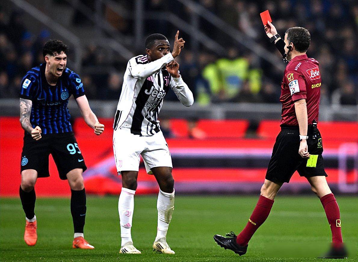 伊卡尔迪加拉塔萨雷变身斑马杀手？齐沃祭出人工草奇招，马洛塔怒怼跳梁小丑